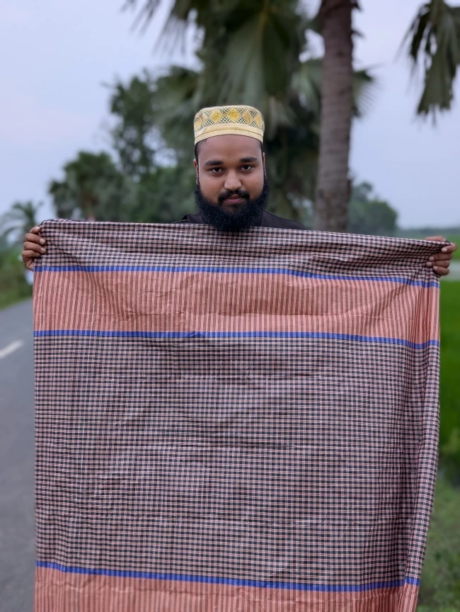 ৩ পিস লুঙ্গি মাত্র  ৯৯৯ টাকা, সারা বাংলাদেশে ডেলিভারি চার্জ মাত্র ৭০ টাকা
